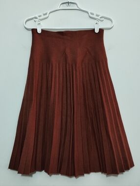 Mia Mod Year Round Pleated Skirt Women's L Classic Career Minimalist
